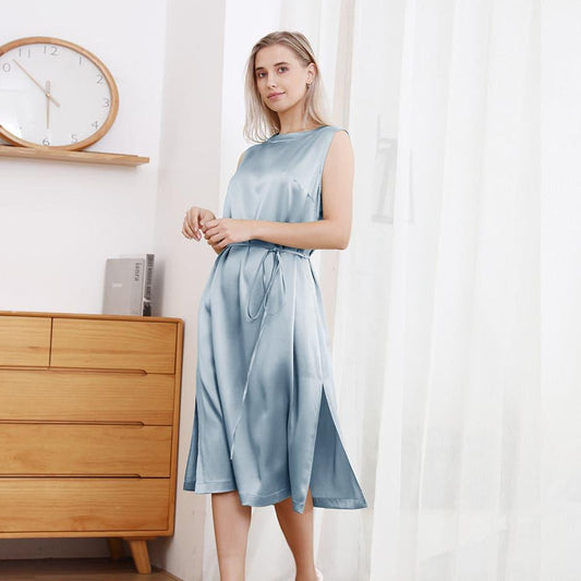 22 Momme Crew Neck Silk Midi Dress