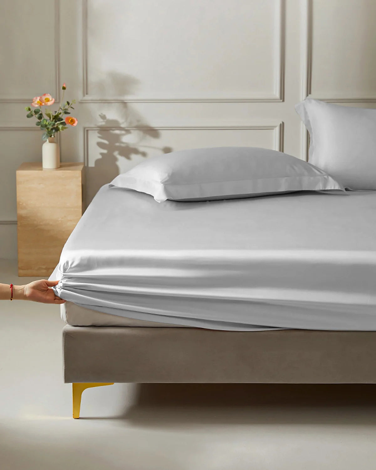 22 Momme Seamless Silk Fitted Sheet, Silver Grey