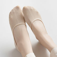 Skin-friendly Women's Silk Multicoloured Boat Socks