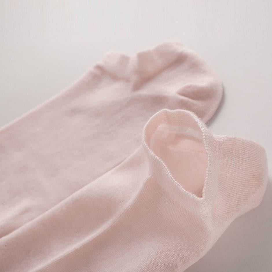 Skin-friendly Women's Silk Boat Socks