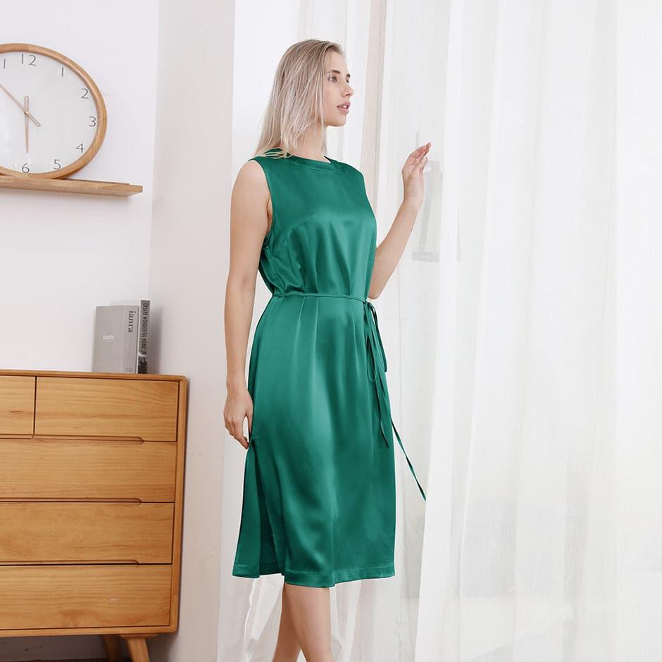 22 Momme Crew Neck Silk Midi Dress